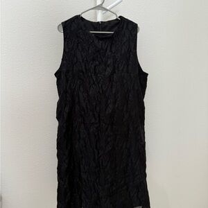Elegant Black Sleeveless Dress